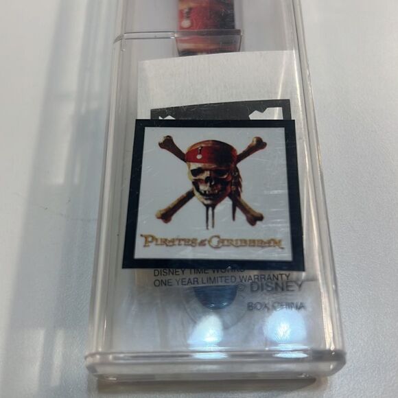 Disney pirates of the Caribbean watch - Picture 2 of 4